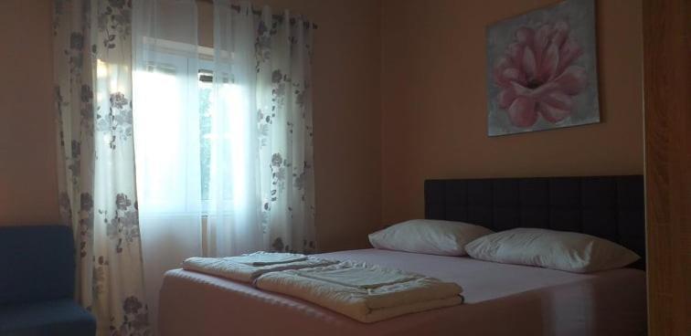 Apartments Golic Biograd Na Moru Exterior foto