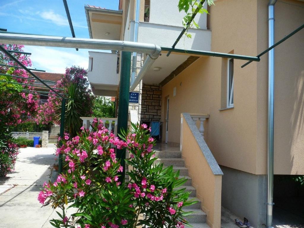 Apartments Golic Biograd Na Moru Exterior foto